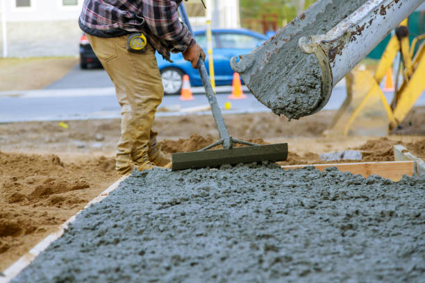 Best Concrete Pool Decks in Litchfield, MN